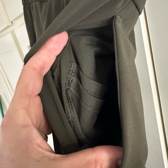 On The Fly Pant | Lululemon - Picture 5 of 7